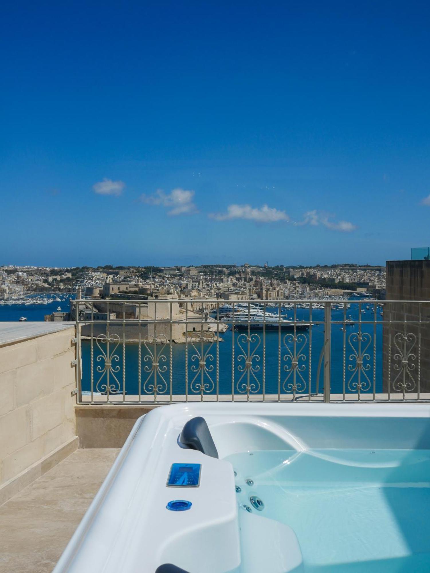 Hotel Battery House Valletta Pokoj fotografie